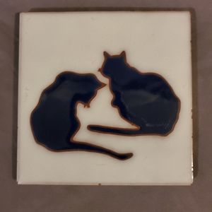 Vntg Handmade Italy Artus Tiles Black & White Cat Ceramic Trivet w/ Artist Stamp